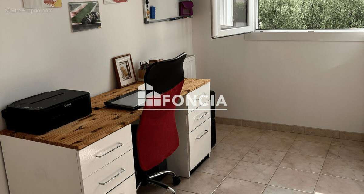 Maison à SAINT-MARTIN-DE-CRAU