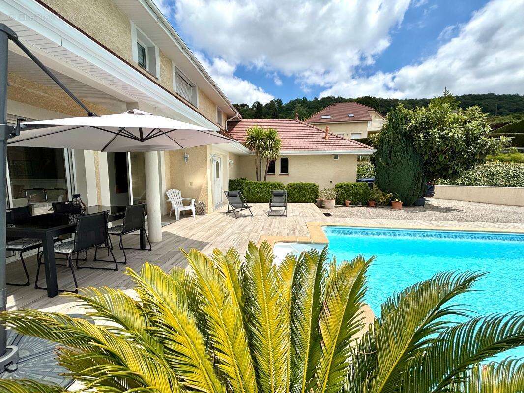 Maison à GAN