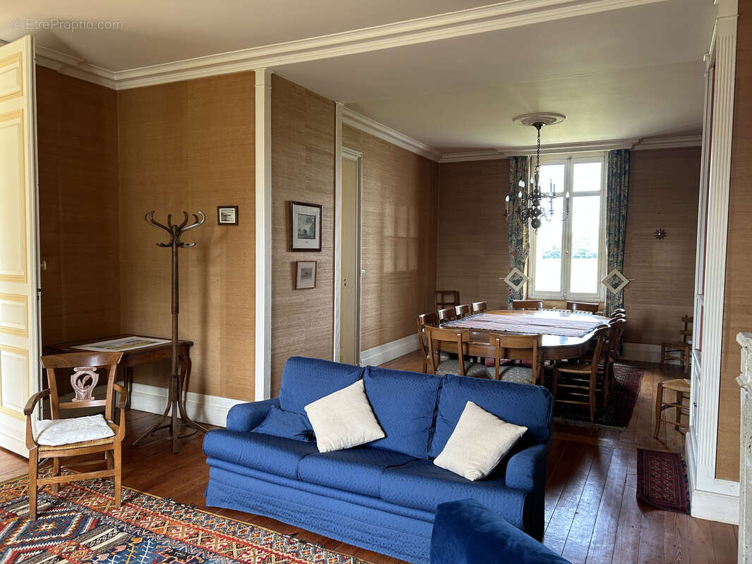 Maison à BEGUEY