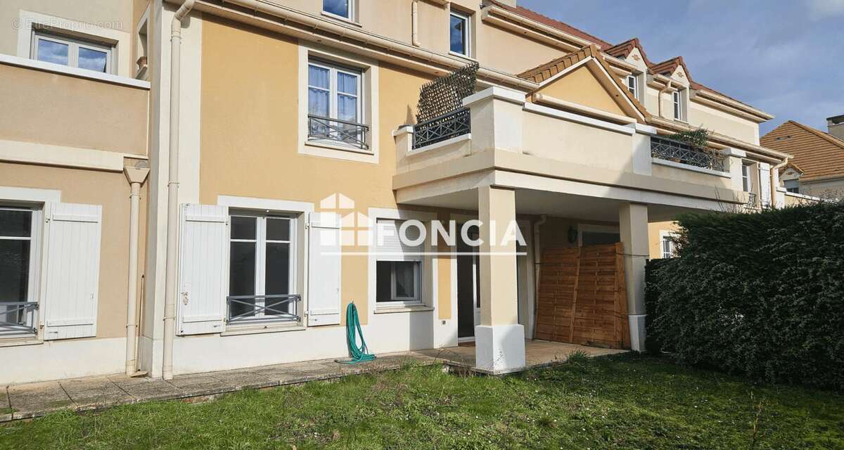 Appartement 71 m² à Chambourcy  - photo 2