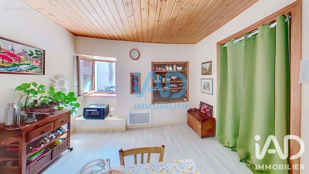 Maison 142 m² à Herment  - photo 5