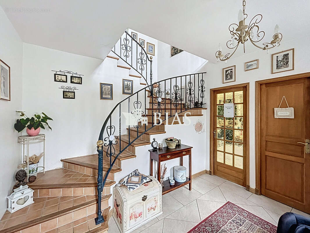 Maison à CAUDEBEC-LES-ELBEUF