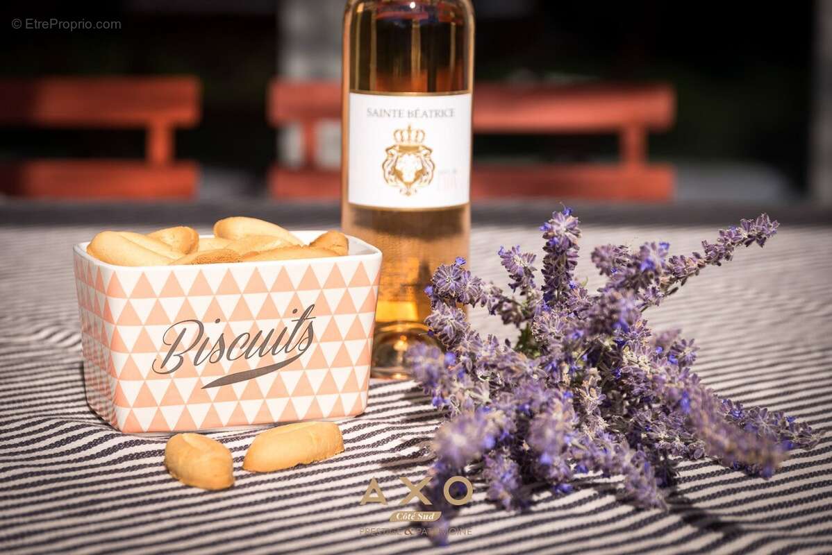 Maison à MOUSTIERS-SAINTE-MARIE