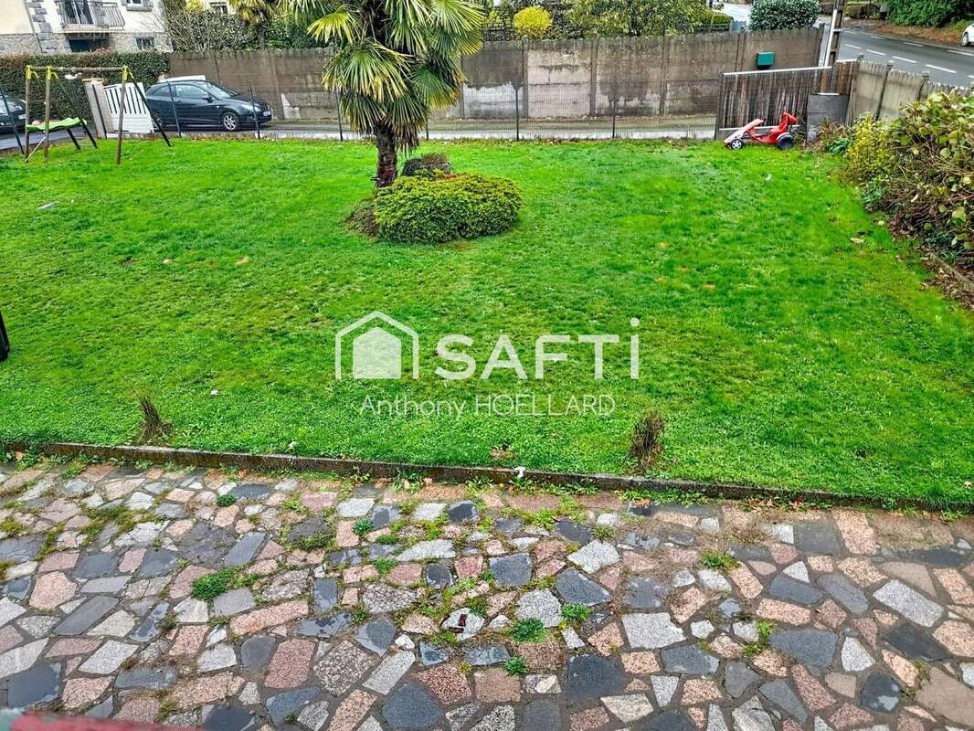 Maison 156 m² à Lecousse  - photo 9