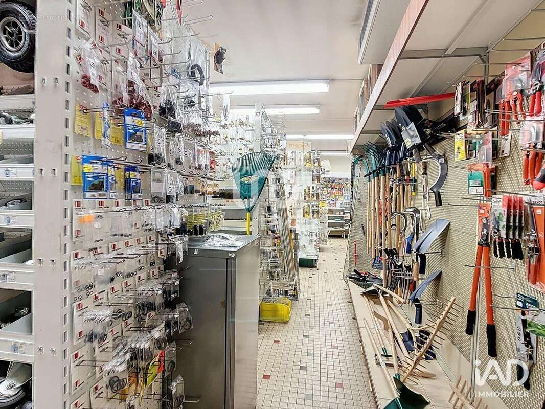 Photo 4 - Commerce à CAYLUS