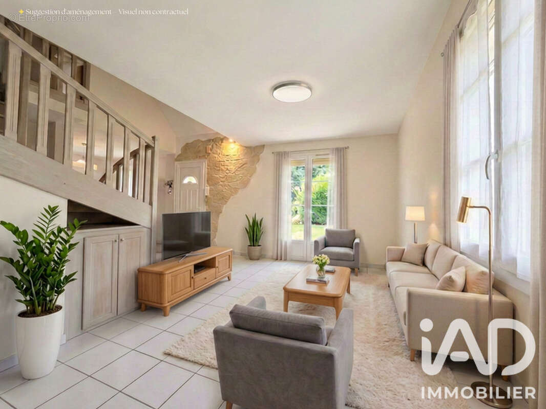 Maison 120 m² à Saint-Etienne-De-Chigny  - photo 3