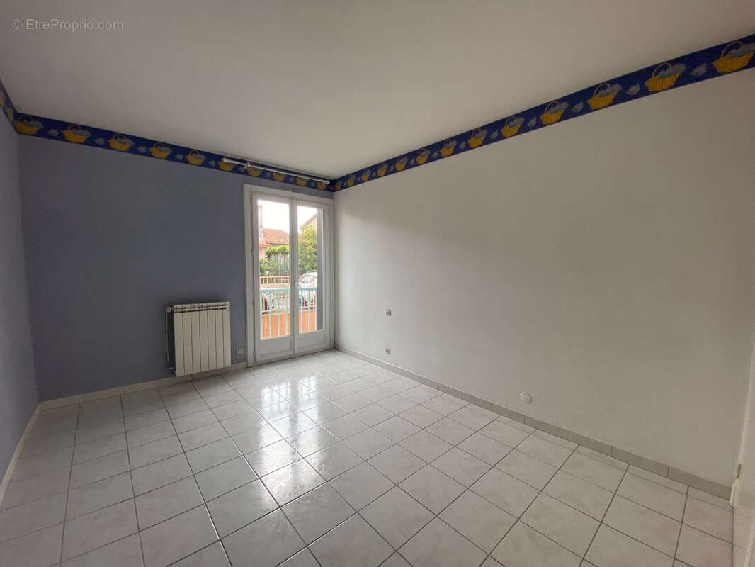 Appartement à CARCASSONNE