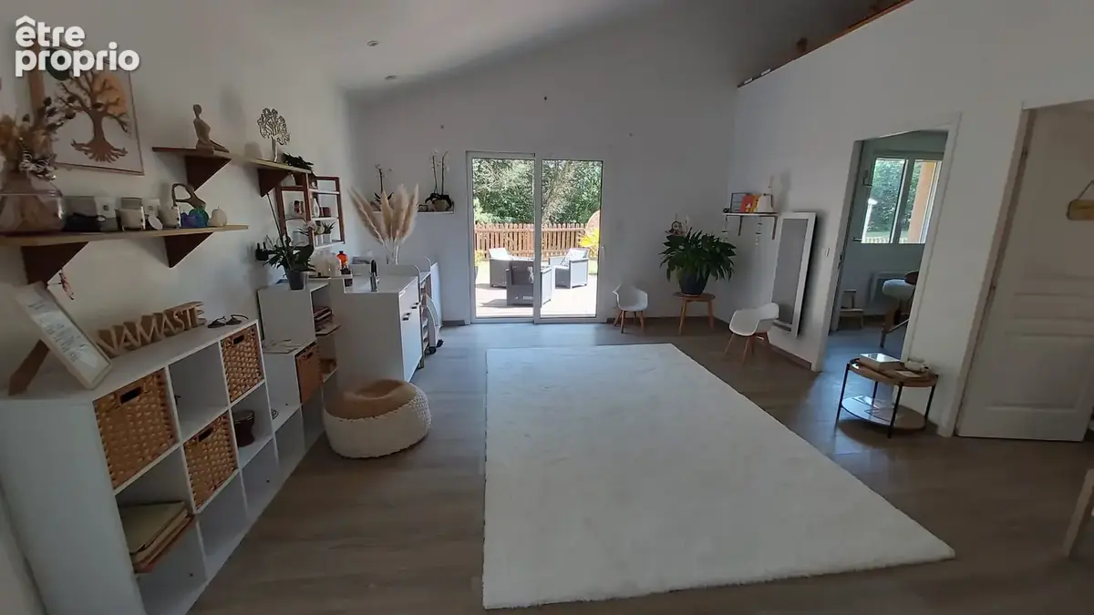 Villa avec piscine sur terrain d'un hectare - photo 15