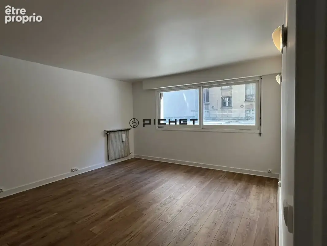 Paris 17ème - Ternes / Champerret - Studio de 35,18 m² avec cave et ascenseur - photo 9