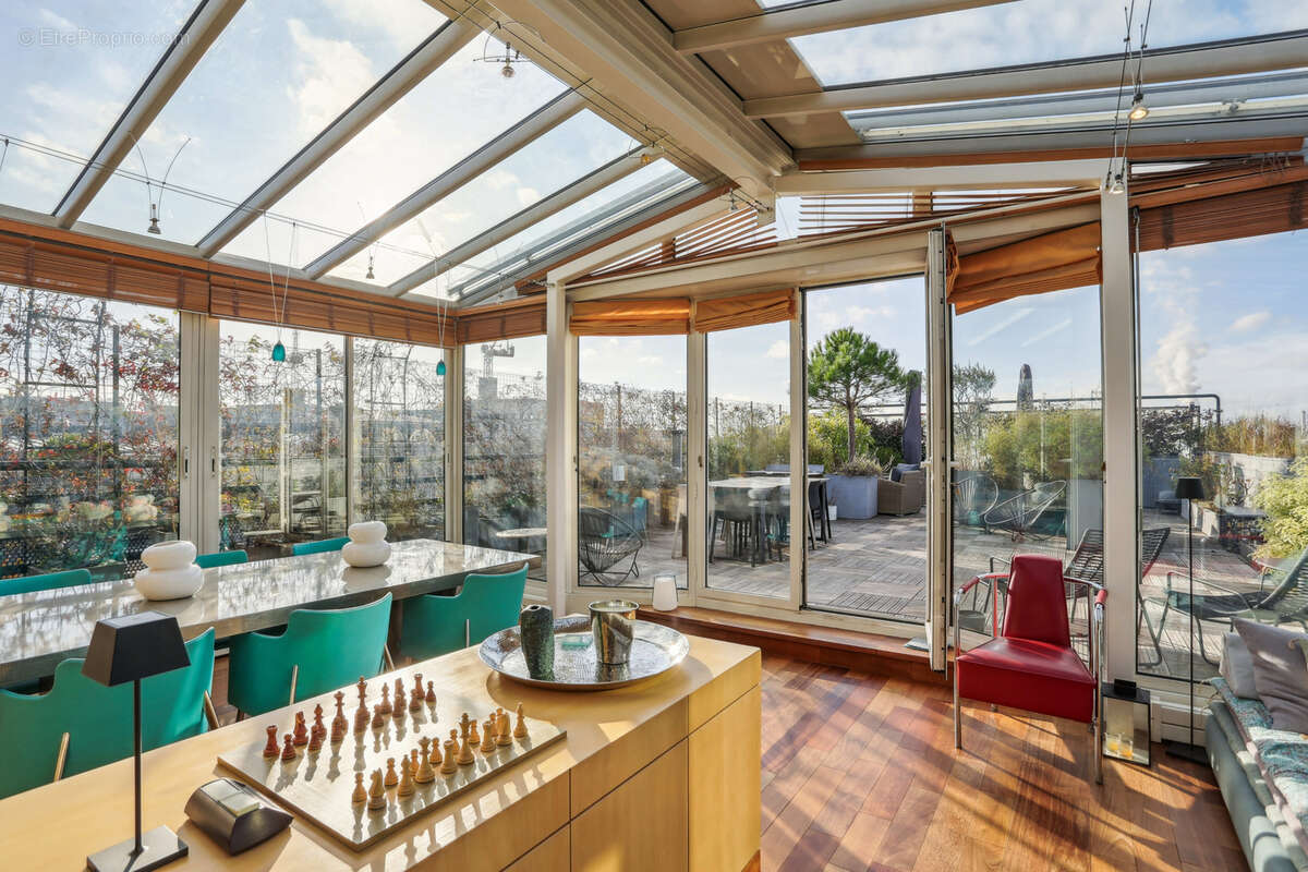 Appartement à PARIS-12E