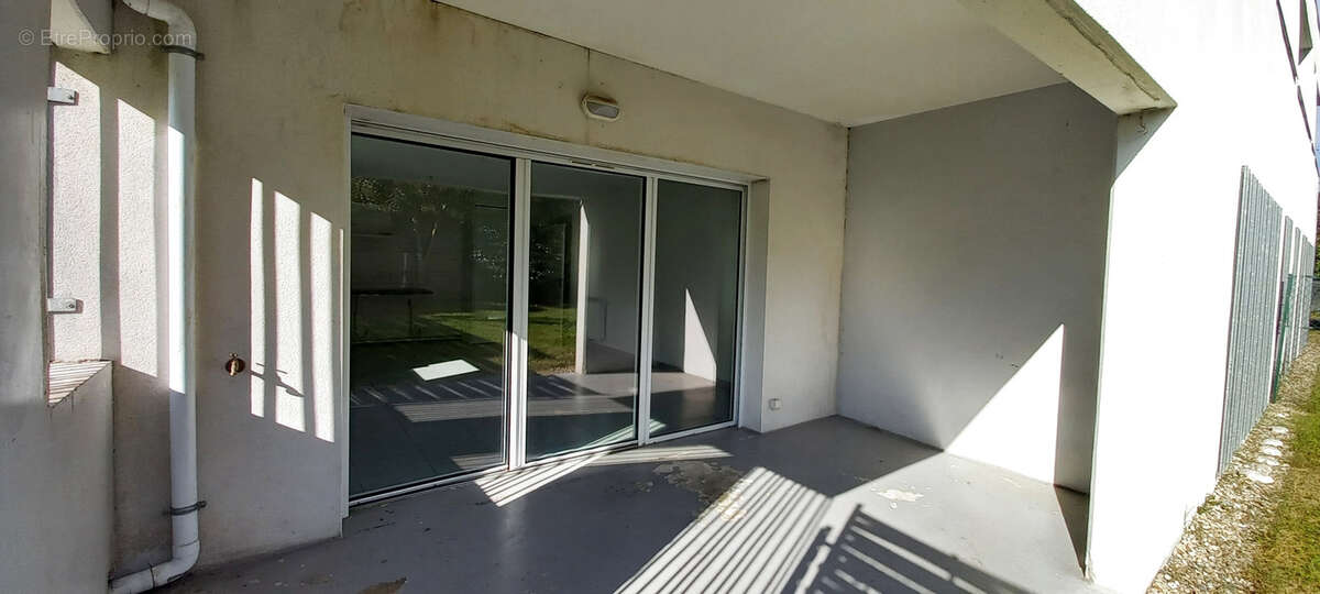 Appartement à AMBARES-ET-LAGRAVE