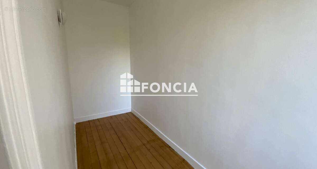 Appartement à ENGHIEN-LES-BAINS