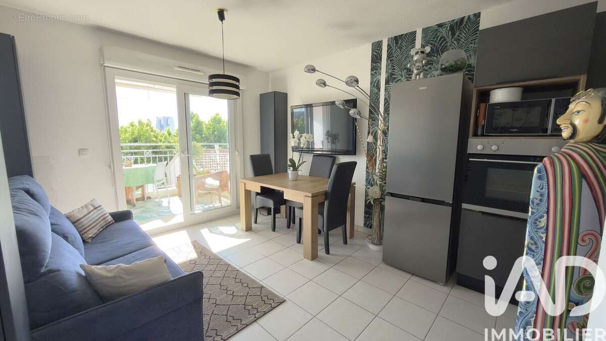 Photo 3 - Appartement à SAINT-LAURENT-DU-VAR