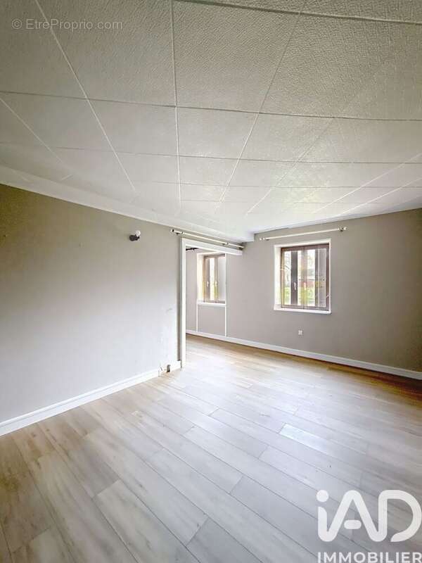 Photo 2 - Maison à COUZON