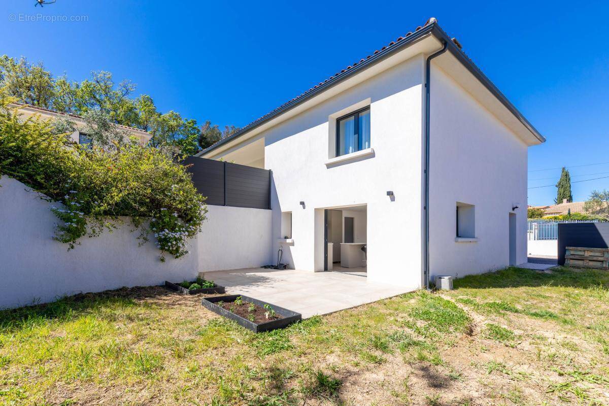 Appartement à SANARY-SUR-MER