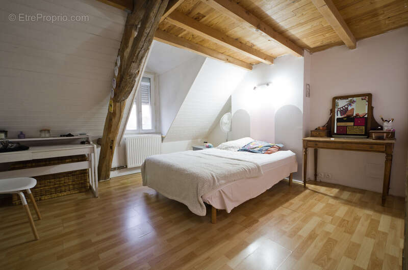 Maison de ville 5/6 pièces à vendre à CHATELLERAULT (86) - photo 15