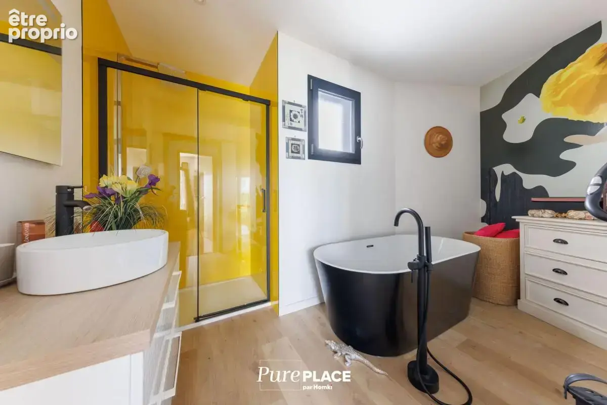 Villa d’architecte contemporaine avec piscine chauffée et vues sur le Puy de Dôme et le Sancy - photo 14