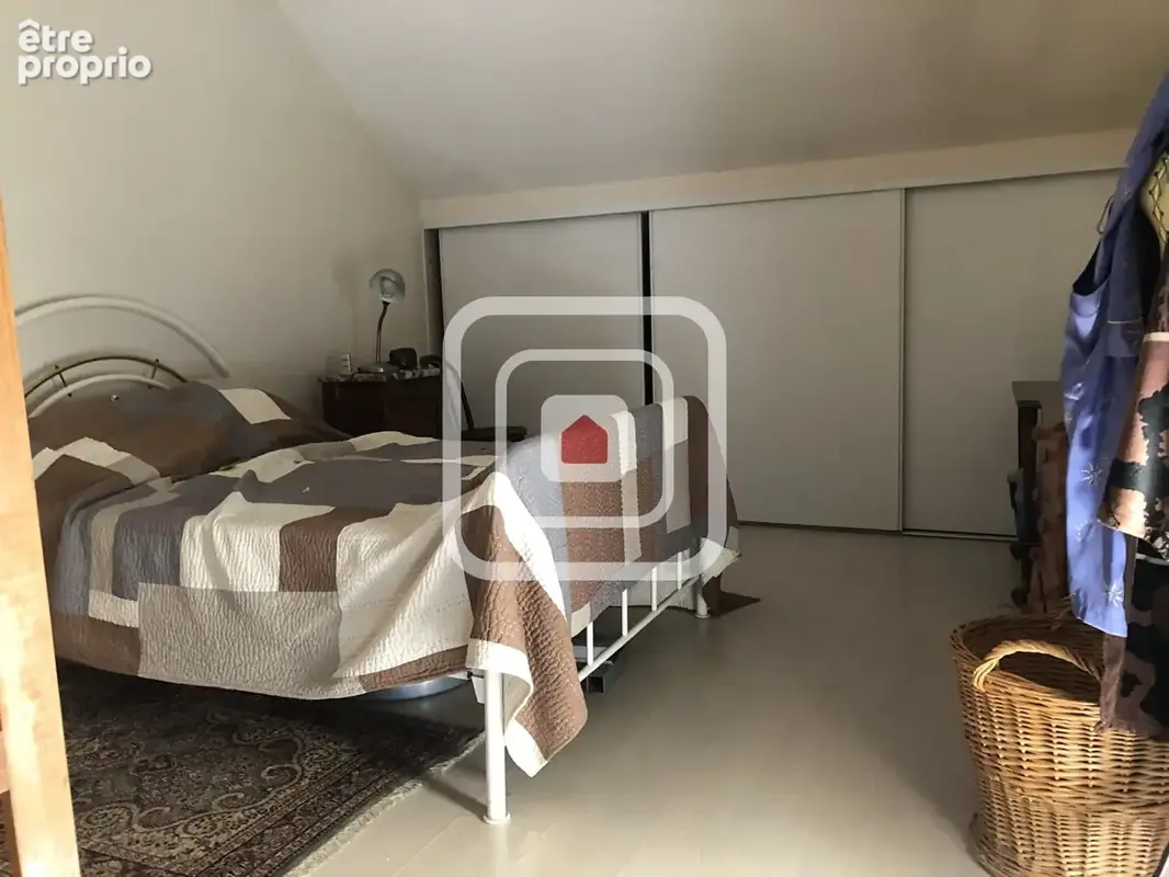 APPARTEMENT CORMONTREUIL 5 pièce(s) 140.3m2 au sol pour 119.3 m² habitables - photo 8