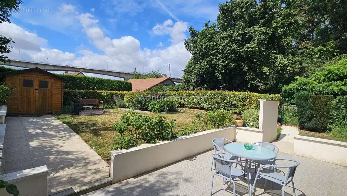 Maison à HEROUVILLE-SAINT-CLAIR