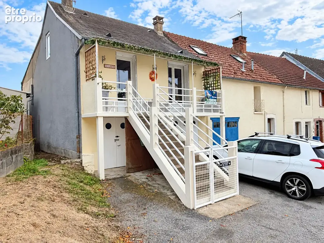 Photo Maison à Mailhac-Sur-Benaize au prix de 81 000€