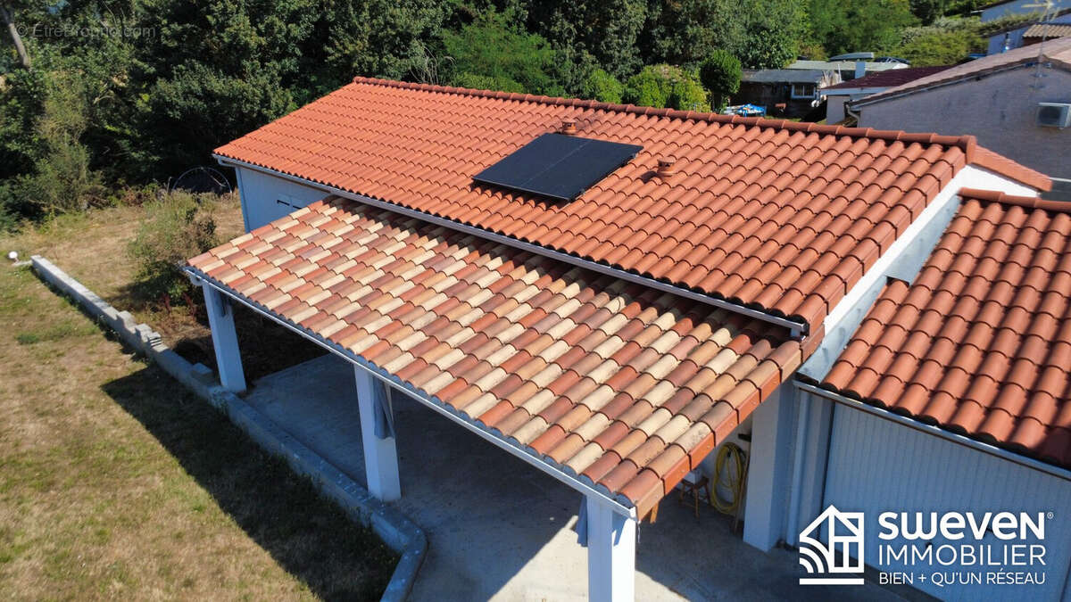 Maison 74 m² à Berat  - photo 8