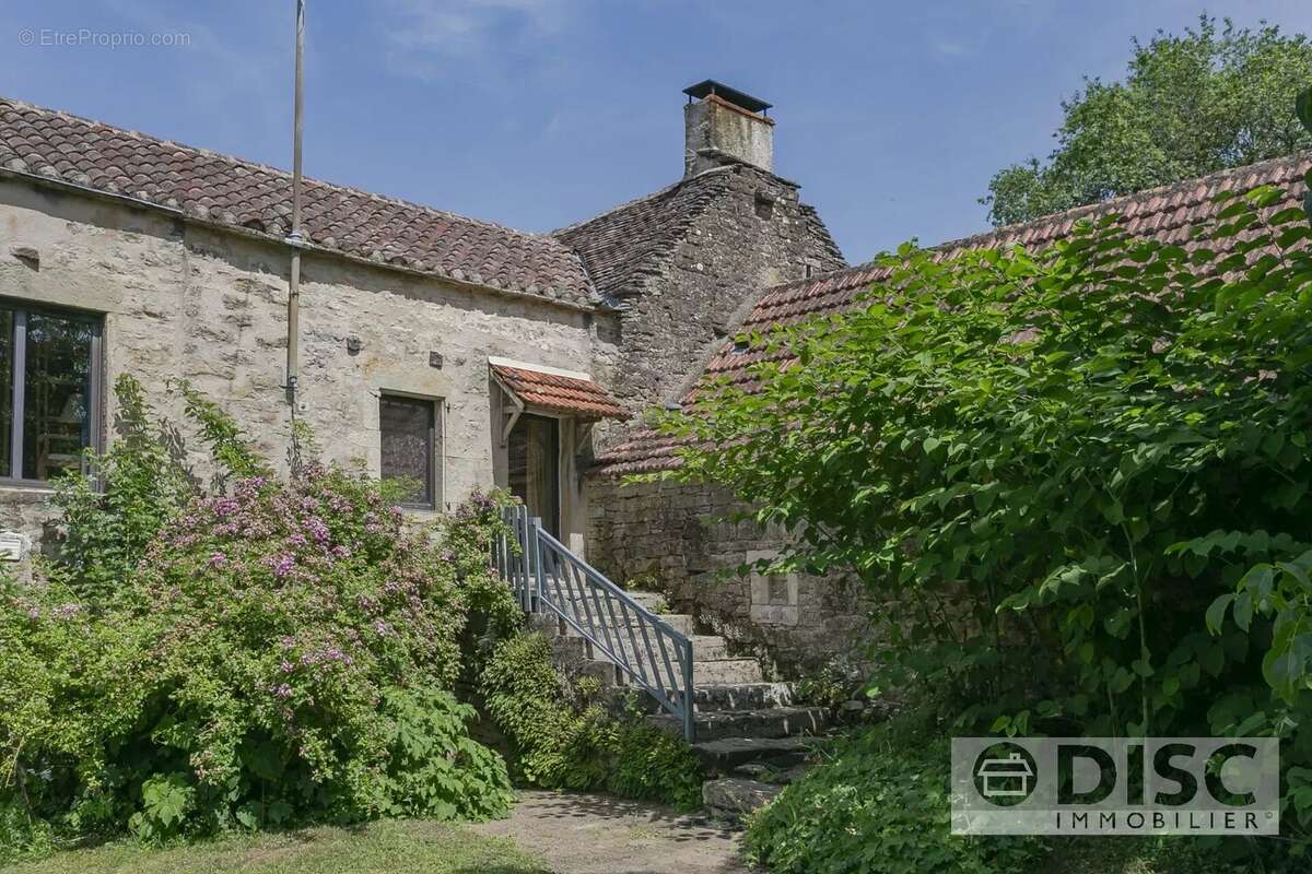 Maison à SAINT-PROJET