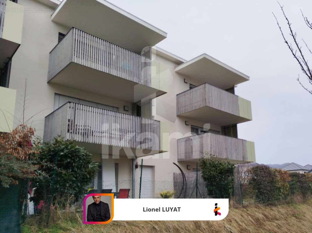 Appartement à GILLY-SUR-ISERE