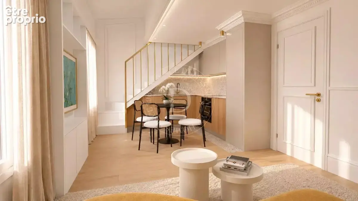 Appartement rénové dans un immeuble Belle Époque, à proximité du Port de Nice, quartier Riquier - photo 3