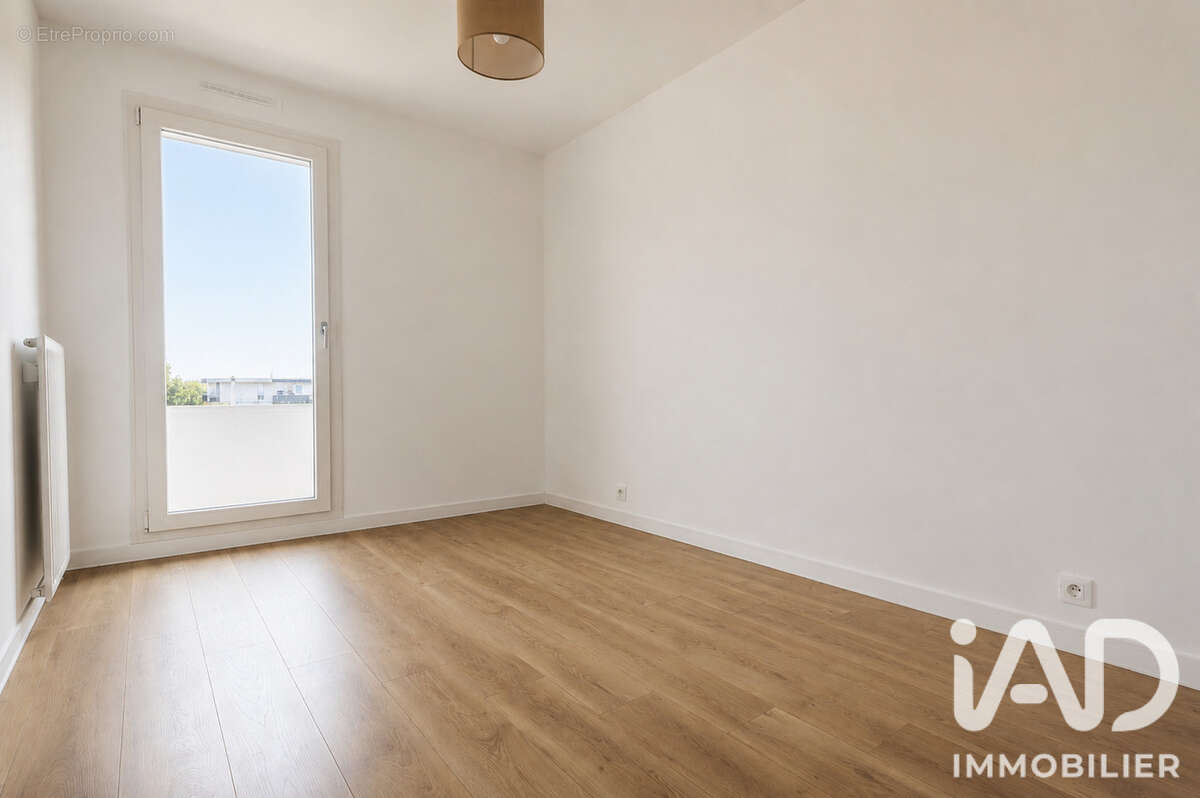 Appartement 65 m² à Angers  - photo 5