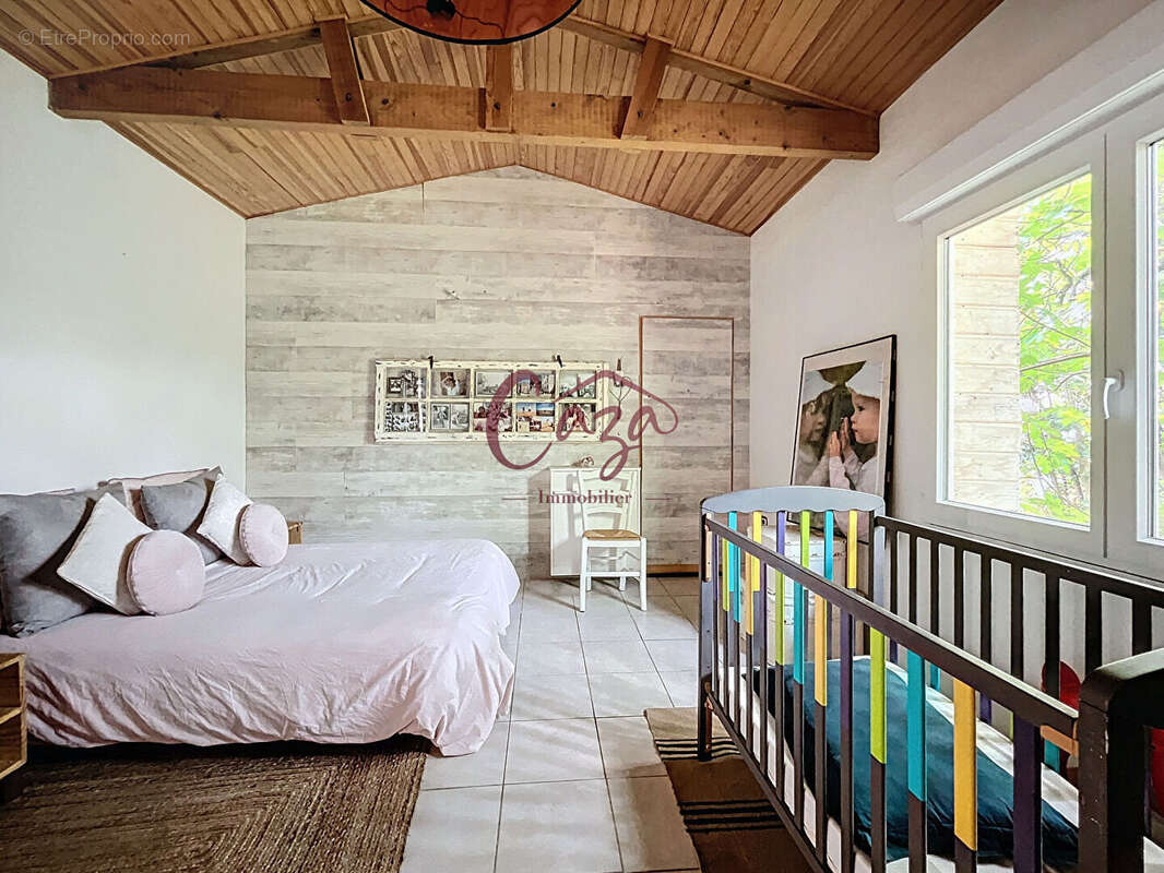 Maison à CAMBLANES-ET-MEYNAC