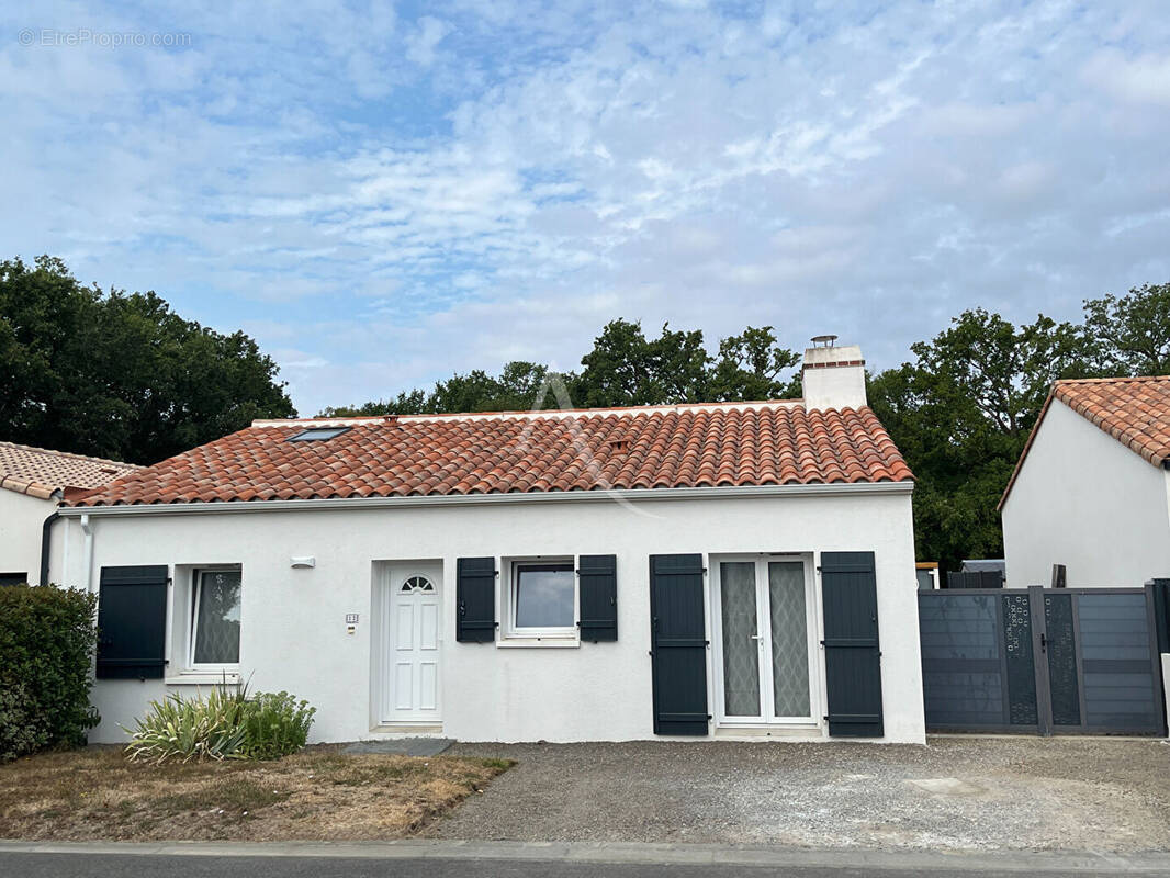 Maison à LANDERONDE