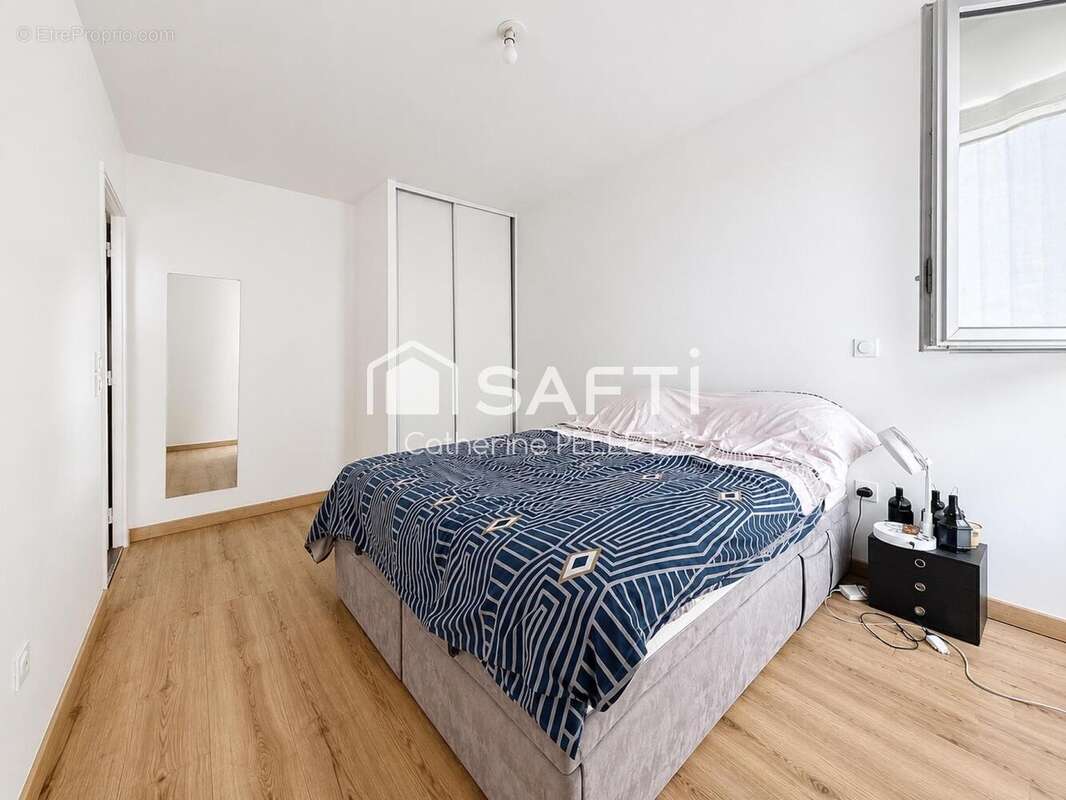 Photo 4 - Appartement à CHOISY-LE-ROI