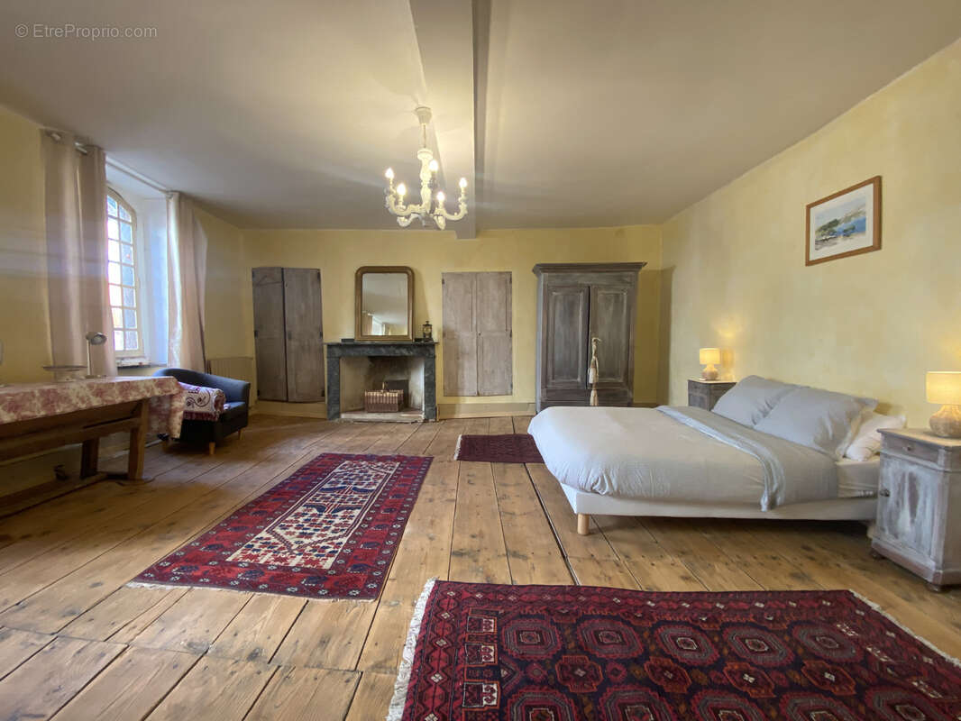 Maison à MAS-CABARDES