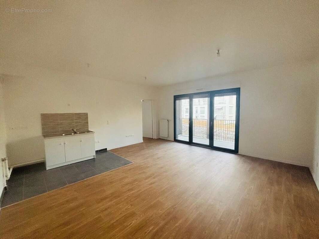 Appartement à STAINS