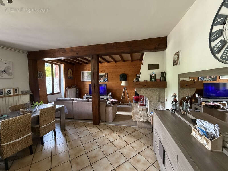 Maison à MOIRANS-EN-MONTAGNE