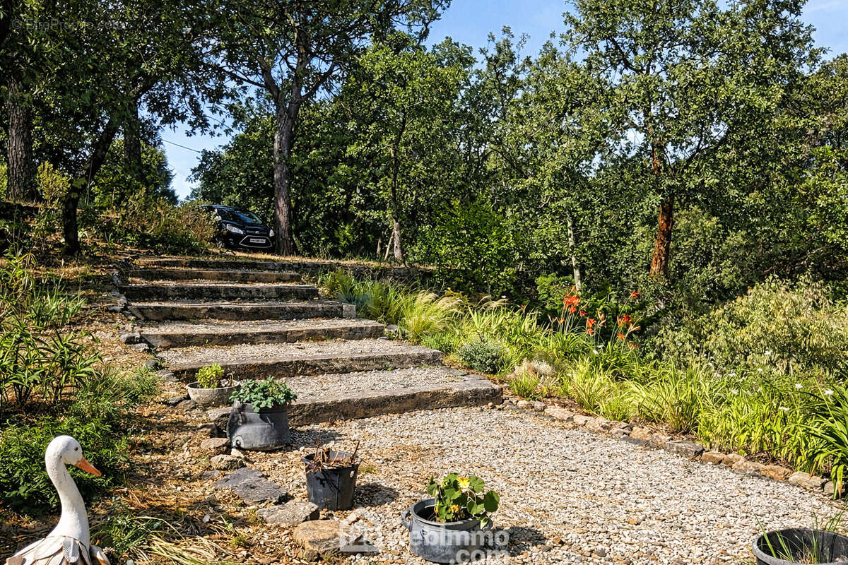 Maison 128 m² à Flassans-Sur-Issole  - photo 42