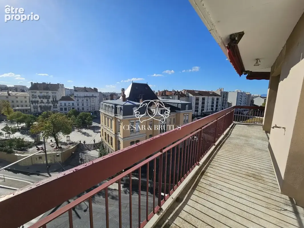 Appartement 5 pièces 115 m² à vendre à Villeurbanne (69100) - photo 4