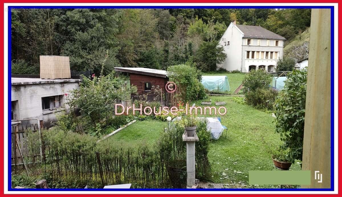 Appartement à RENCUREL