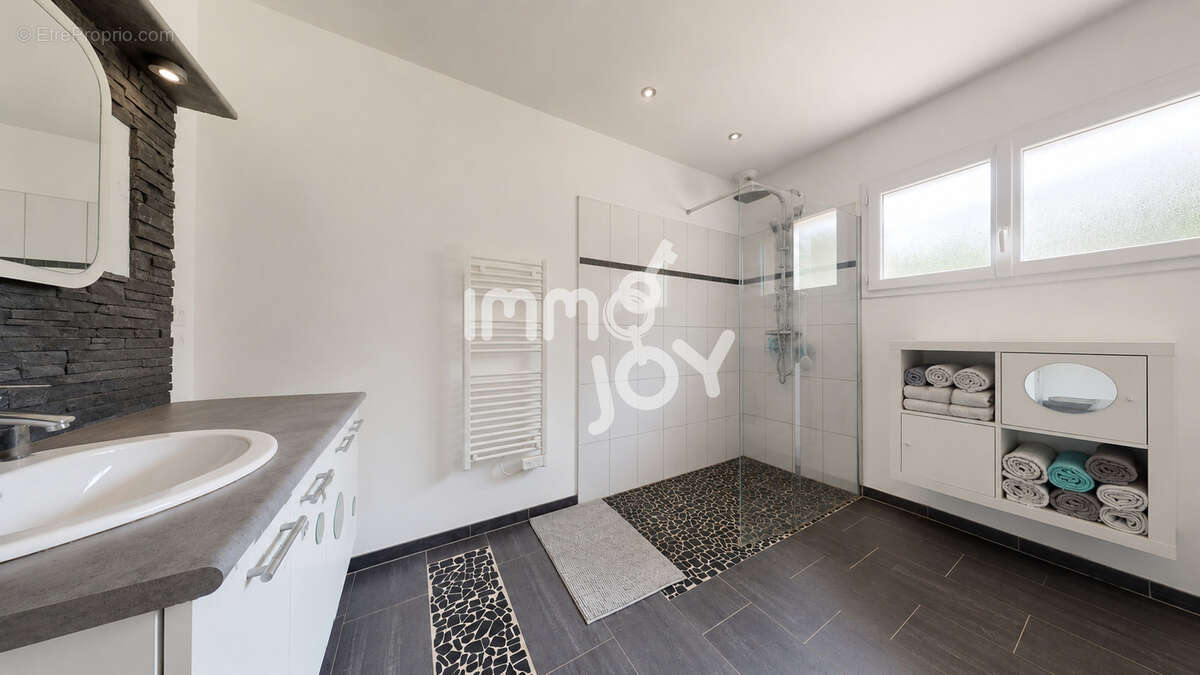 Maison Puydaniel 165 m2 avec piscine - photo 15
