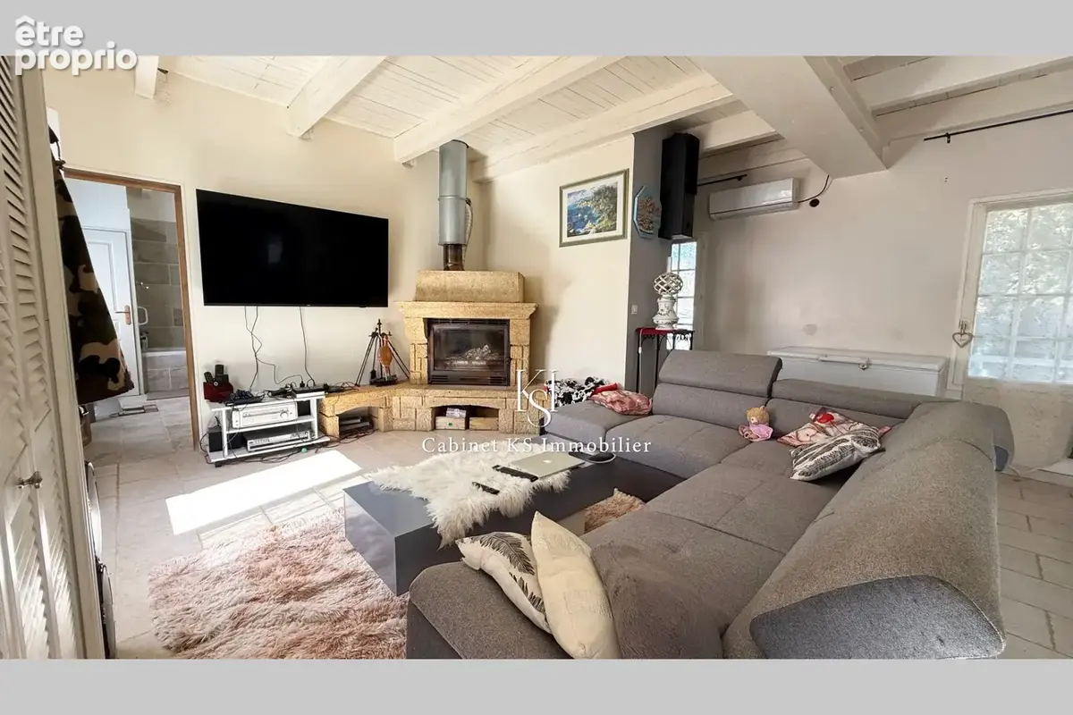 Maison 2 pièces 78 m² à vendre à Saint-Maximin-La-Sainte-Baume (83470) - photo 6