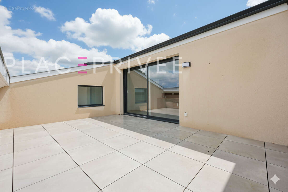 Appartement à HEILLECOURT