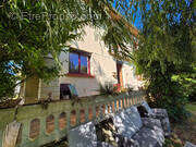 Maison à CEYZERIAT