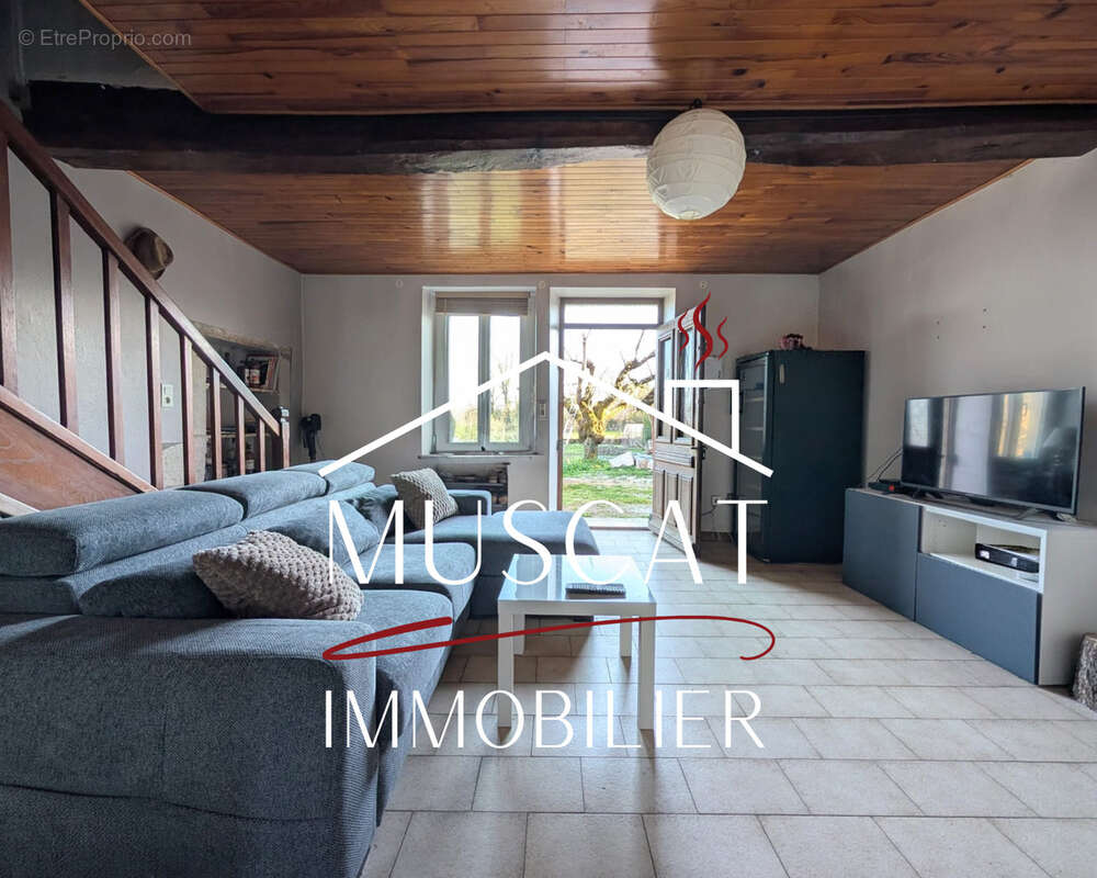 Maison à VEYRINS-THUELLIN