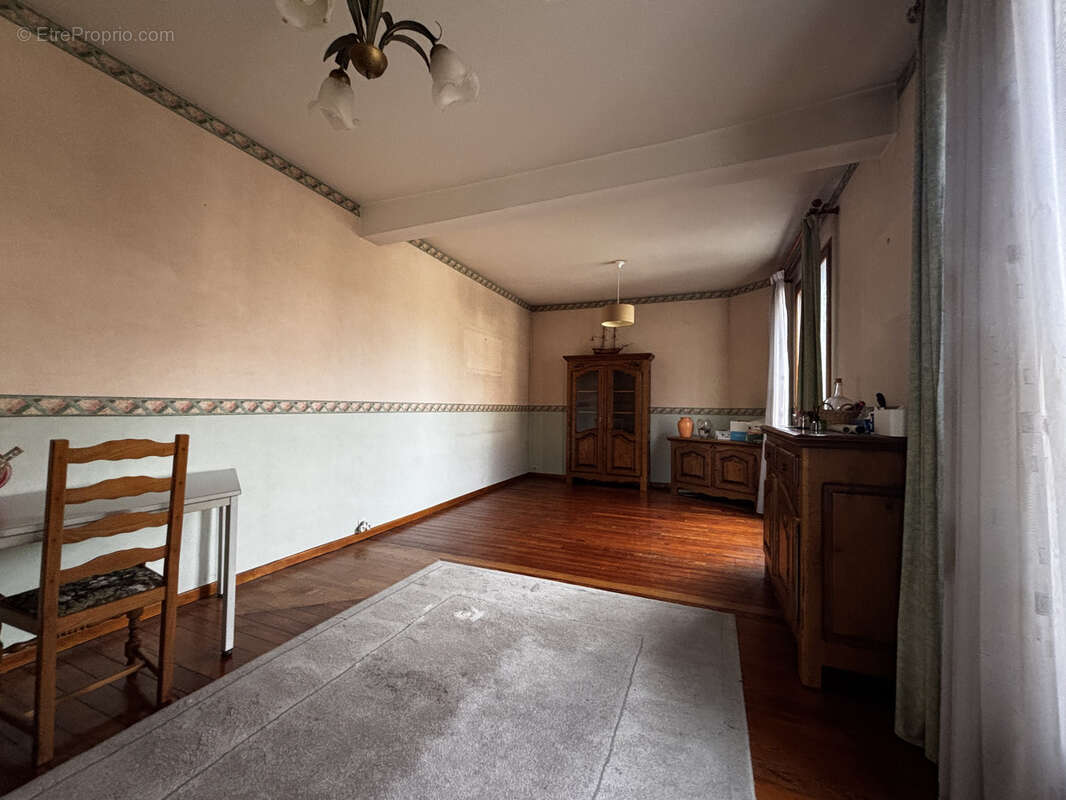 Maison à BOBIGNY