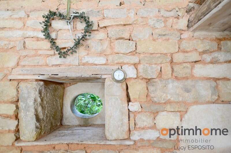 Maison à NANTEUIL-EN-VALLEE