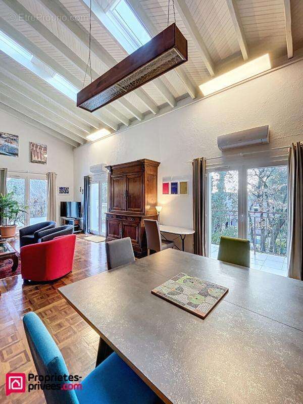 Maison à POURRIERES