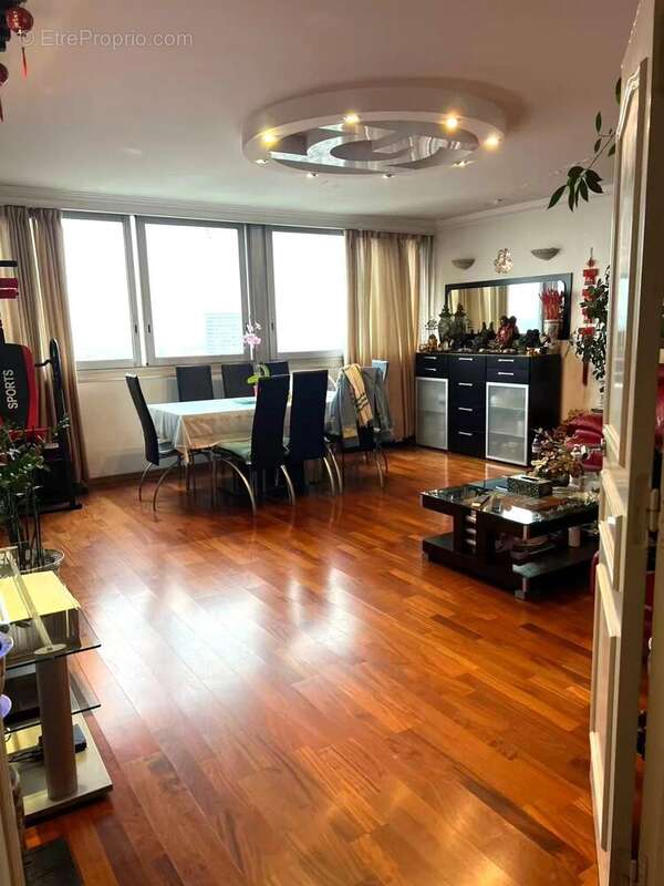 Appartement à PARIS-13E