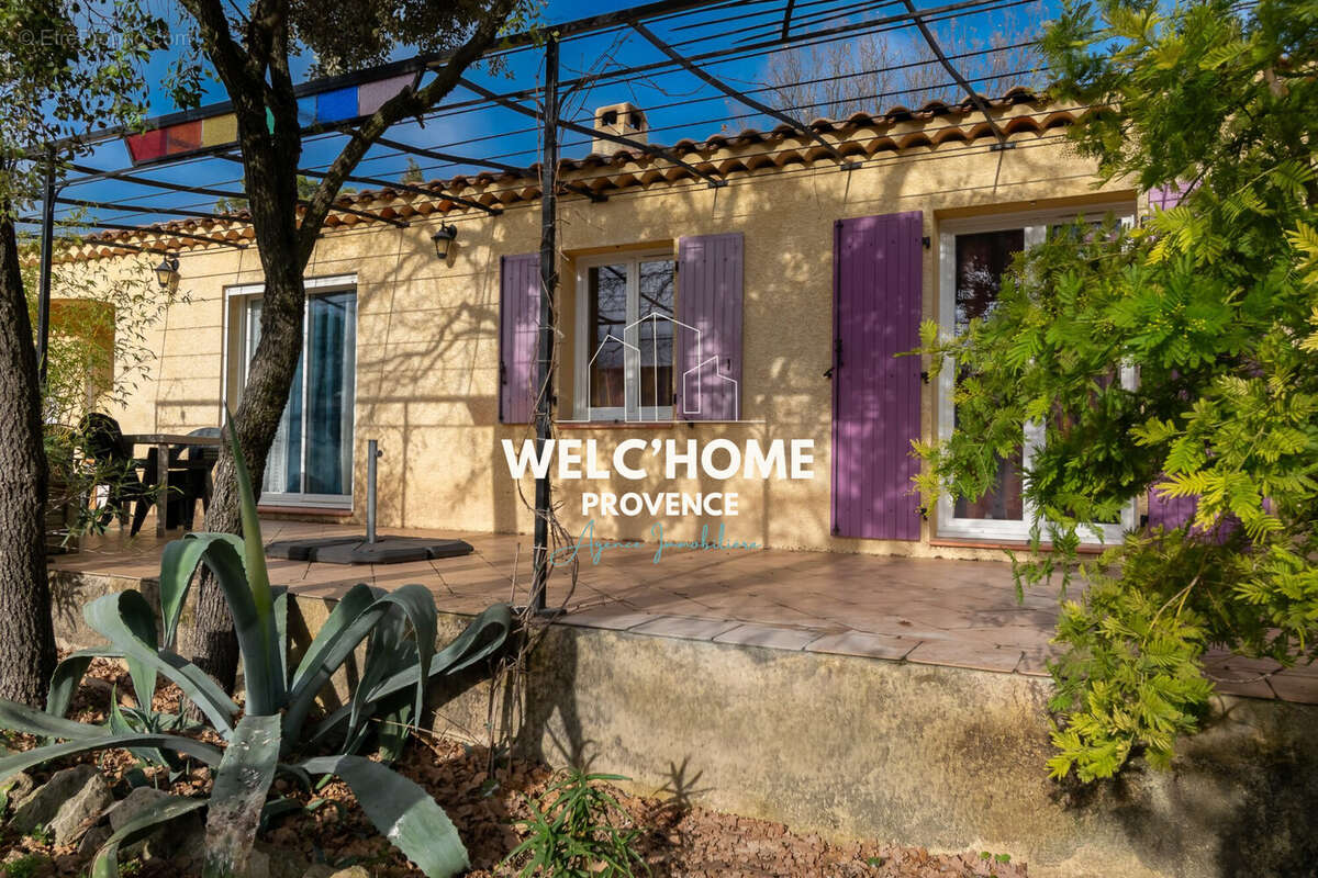 Maison à SAINT-JULIEN