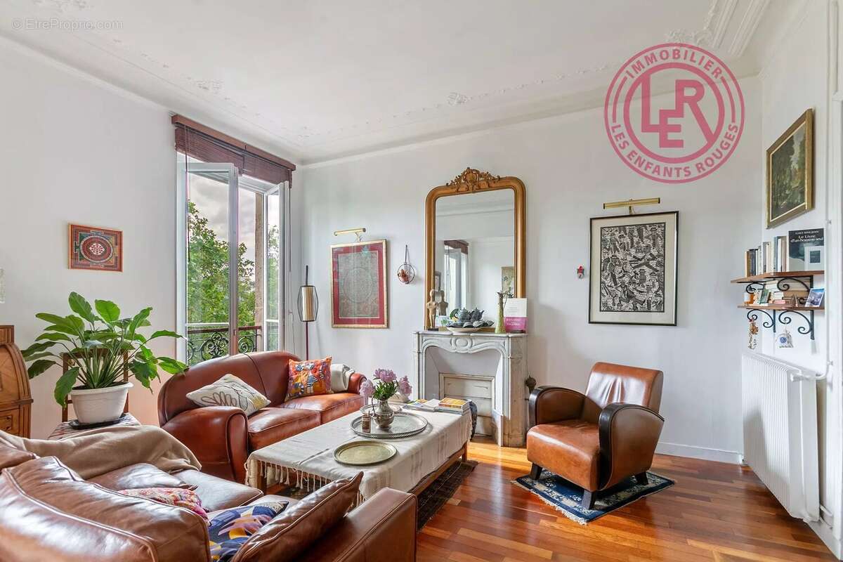 Appartement à PARIS-11E