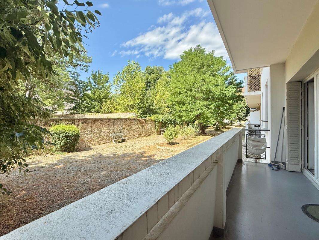 Idéal Investisseur : Vendu Loué DIJON WILSON – Appartement T3 avec balcon, garage et cave - photo 8